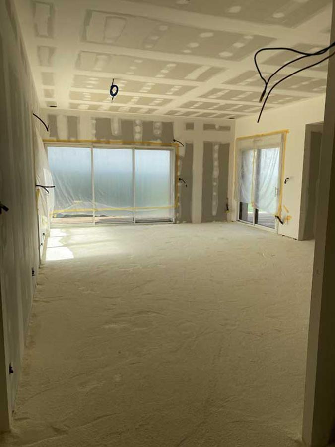 Application d’isolation polyuréthane projetée Ariège